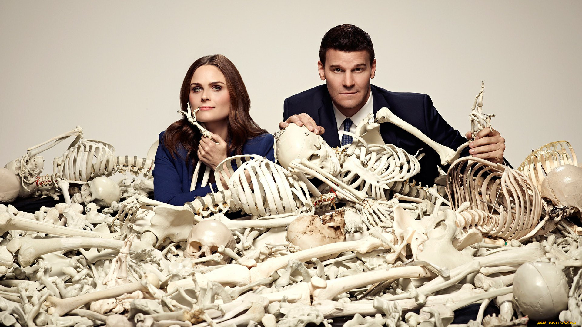  , bones